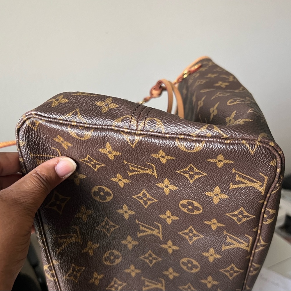 ❌SOLD❌ Louis Vuitton Neverfull GM Monogram Canvas Tote Bag - Great condition - Picture 5 of 15